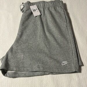 NIKE Women's Sportswear Jersey Shorts gray size 4X plus size standard fit NWT